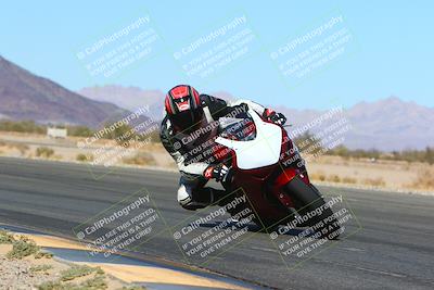 media/Mar-12-2022-SoCal Trackdays (Sat) [[152081554b]]/Turn 14 Inside (155pm)/